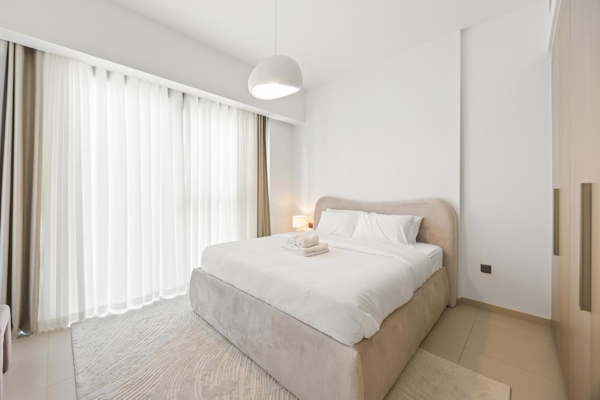 Act Tower-1br Near Burj Khalifa Dubaï