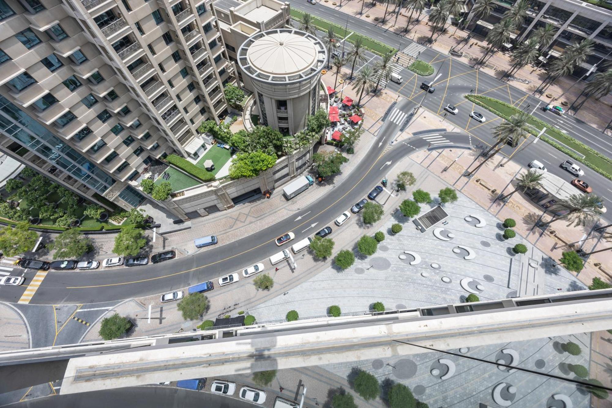 Act Tower-1br Near Burj Khalifa *