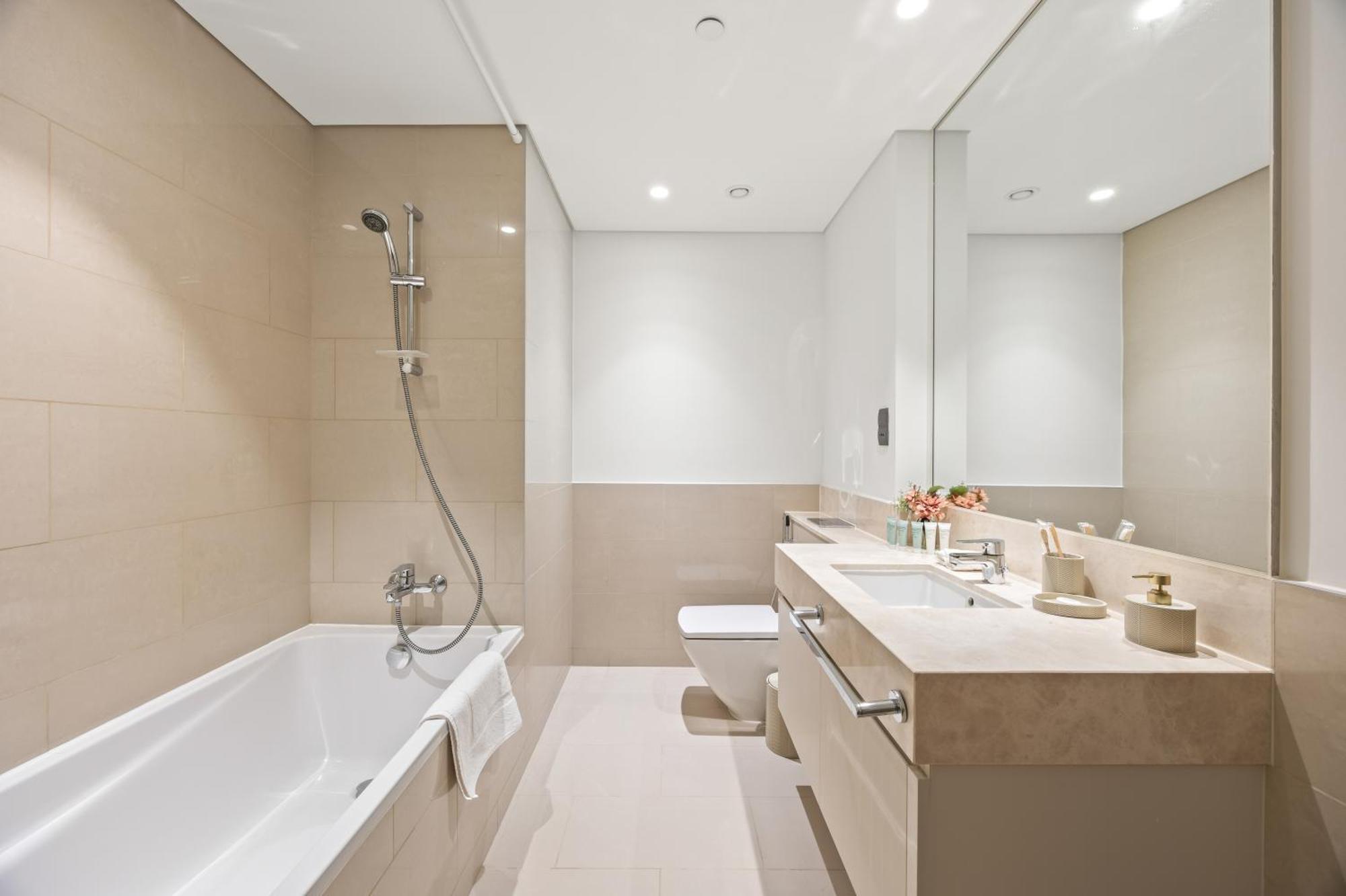 Act Tower-1br Near Burj Khalifa Dubaï